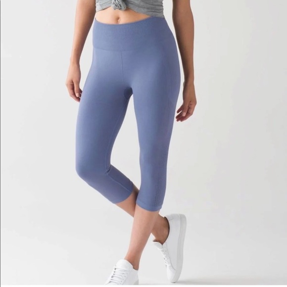 lululemon athletica Pants - Lululemon Flow & Go Crop SIZE 4
